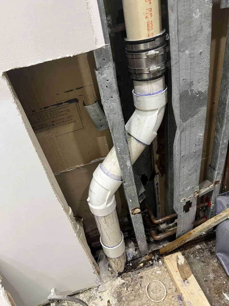 Slide of SAM'S Plumbing Pro