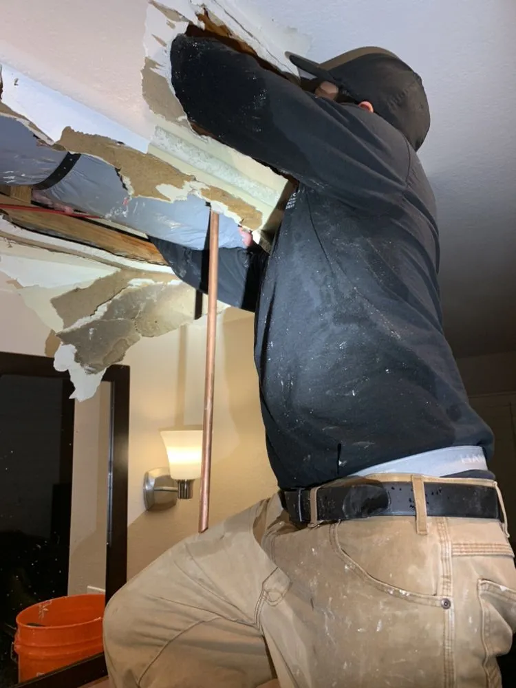 Slide of San Diego Emergency Plumbing & Leak Detection