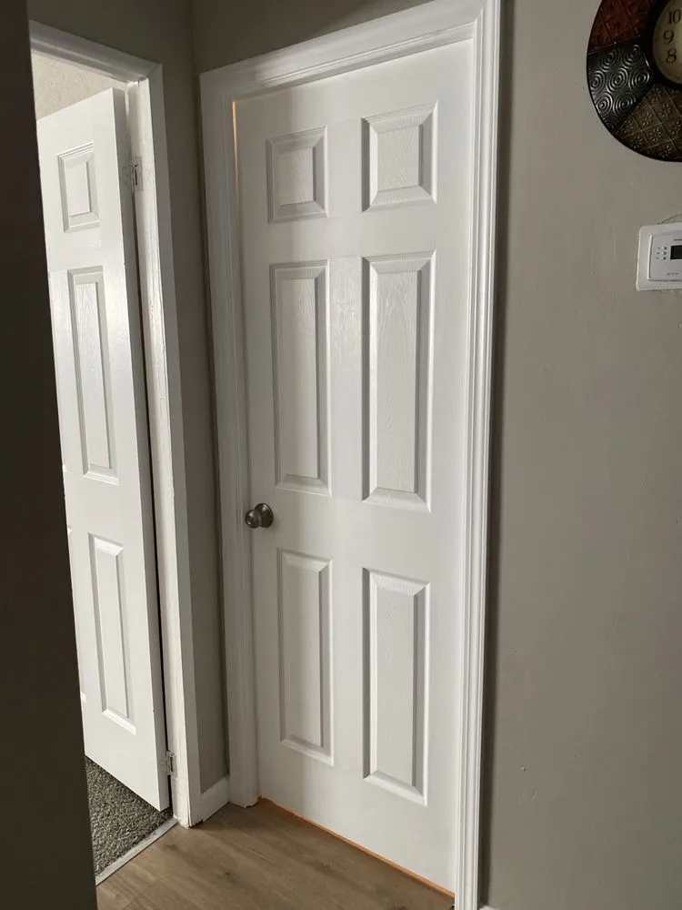 Slide of Sanchez Handyman Service