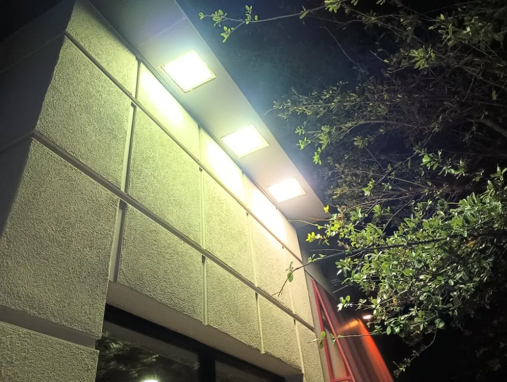 Slide of Santiago & Sons Handyman