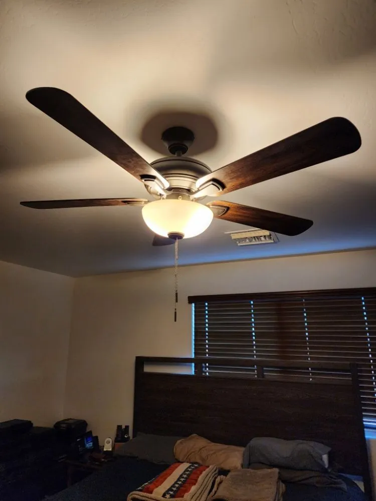 Slide of Santiago & Sons Handyman