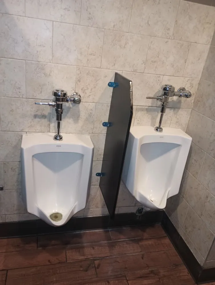 Slide of Santiago & Sons Handyman