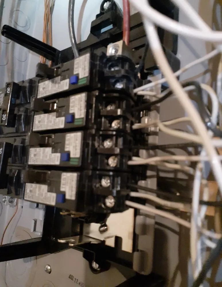 Emergency leak detection in East Massapequa, NY by Santos Construction Service