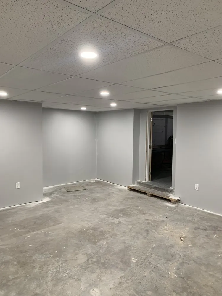 Slide of Santos Handyman Services