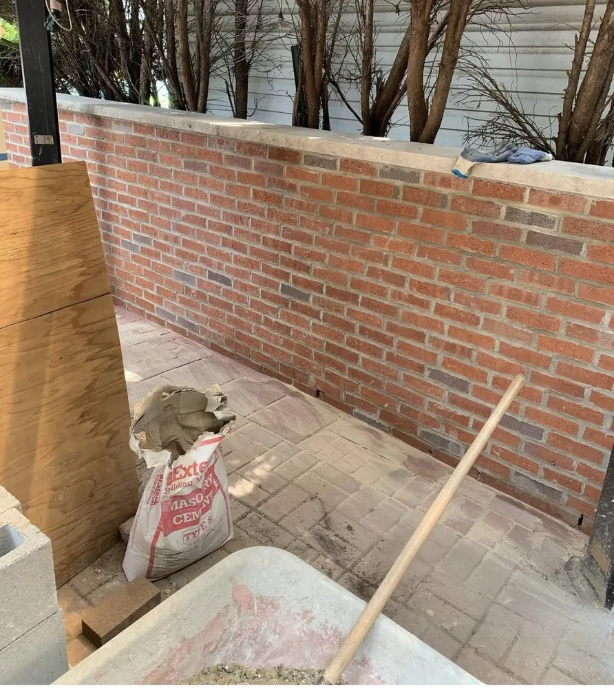 Slide of Santos Oliveira