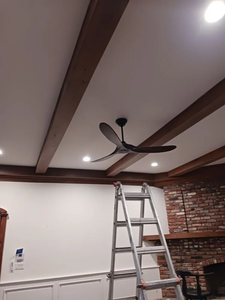 Slide of Santos Sazo Handyman