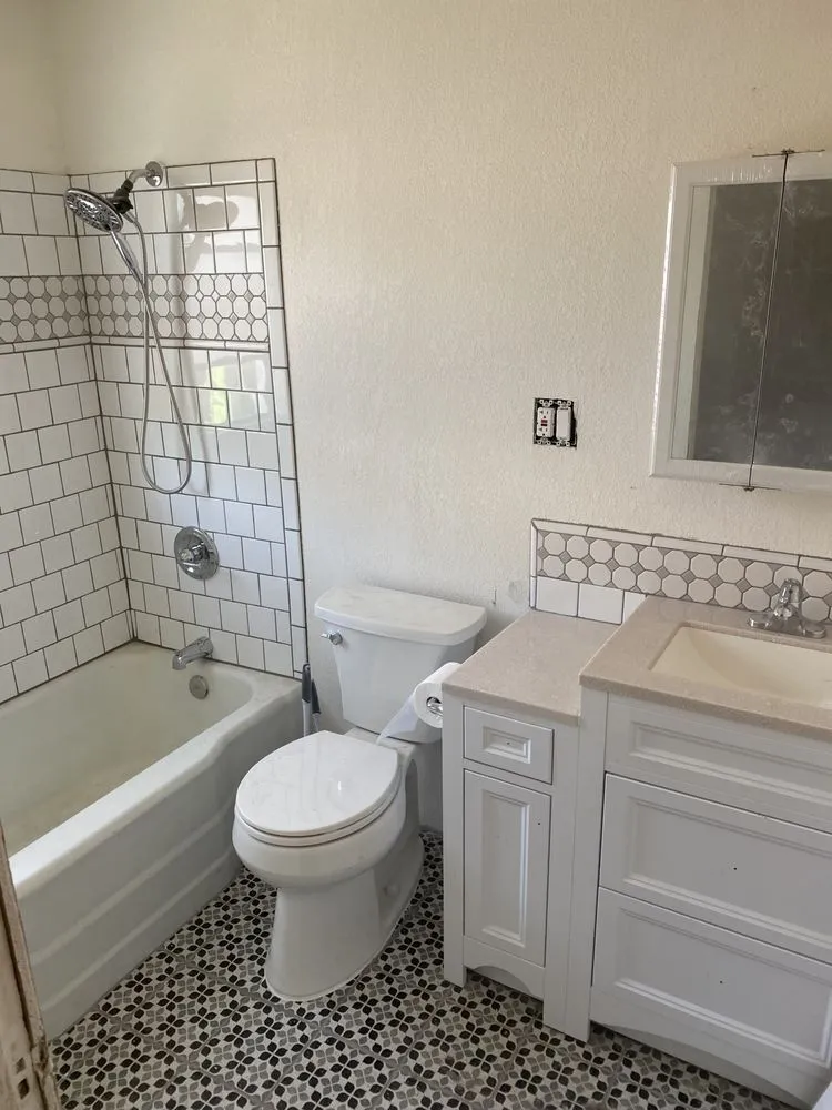 Slide of Sapphire Plumbing