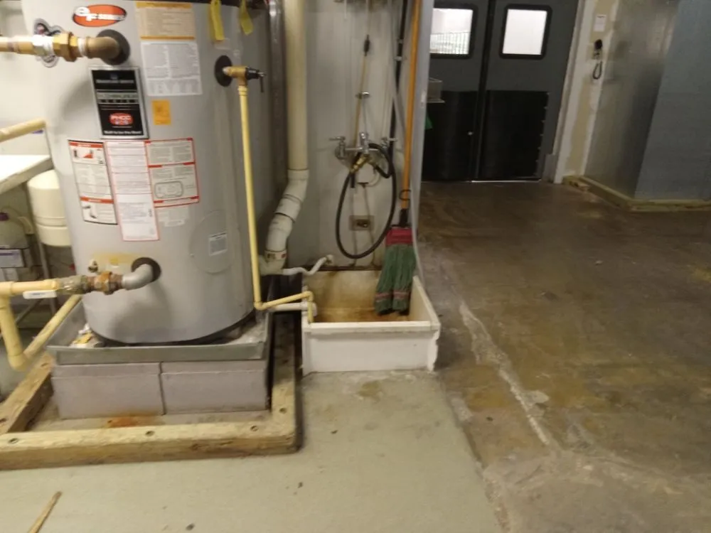 Slide of S.A.R Service and Remodeling