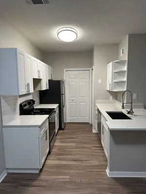 Saul Guedez Koch Handyman Logo