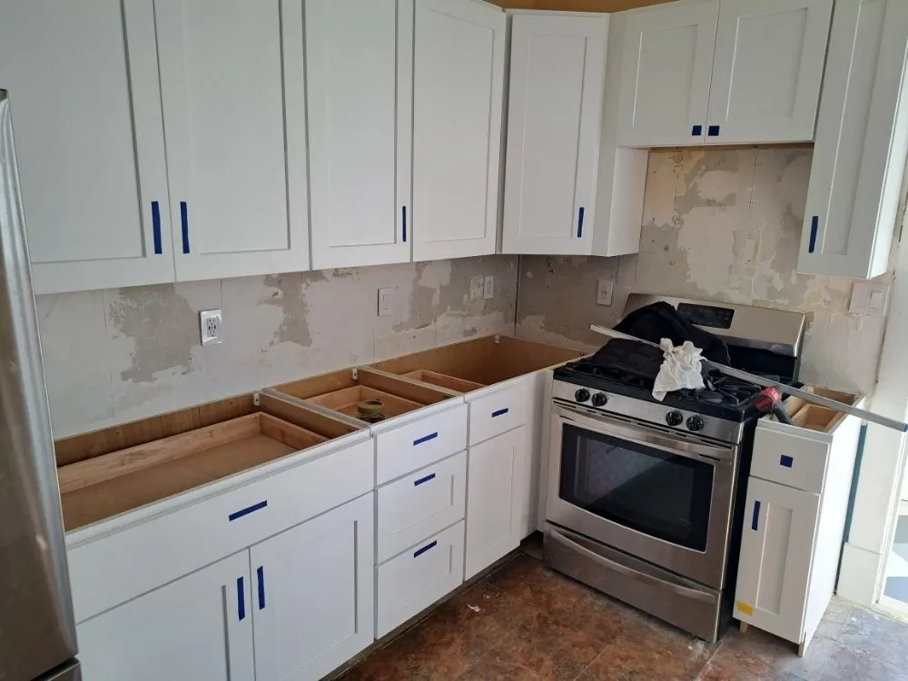 Slide of Save A Lot Handyman