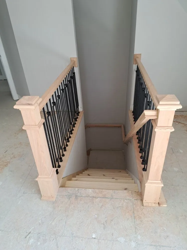 Slide of Save A Lot Handyman