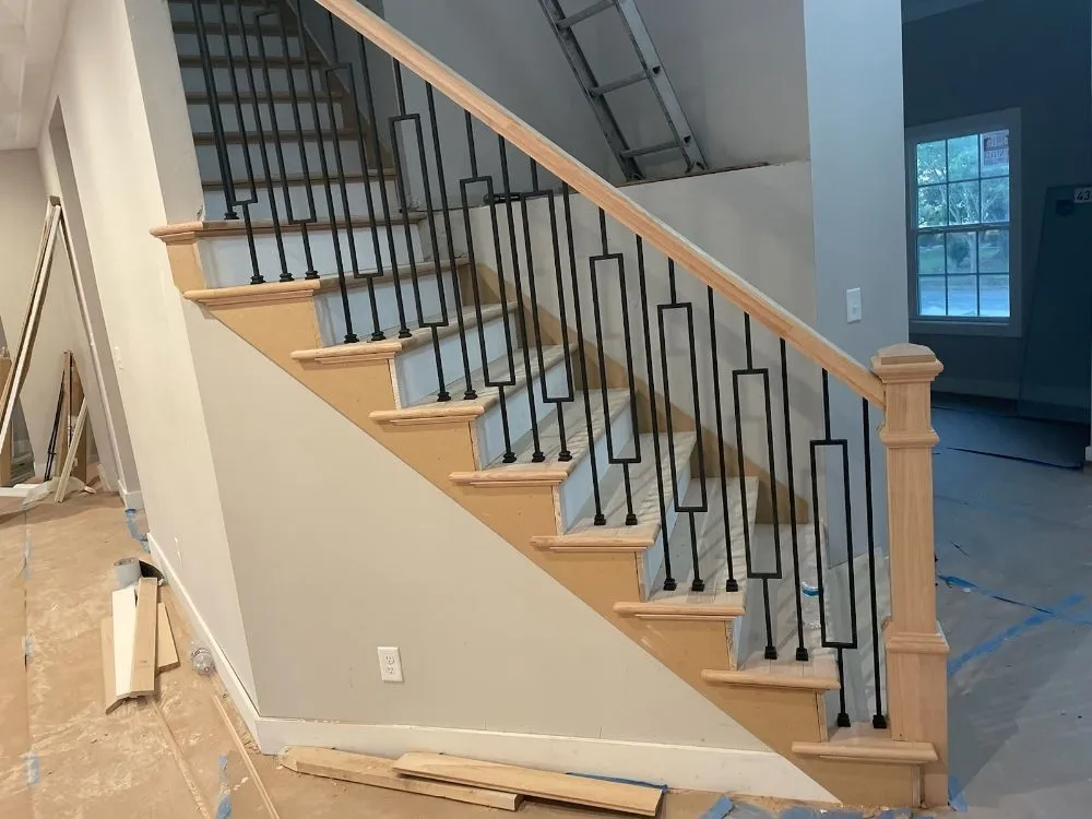 Slide of Save A Lot Handyman