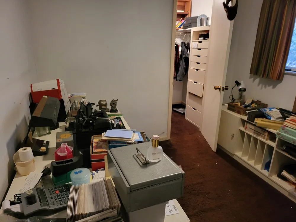 Slide of Savin Spaces Junk Removal