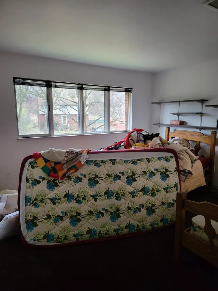 Slide of Savin Spaces Junk Removal