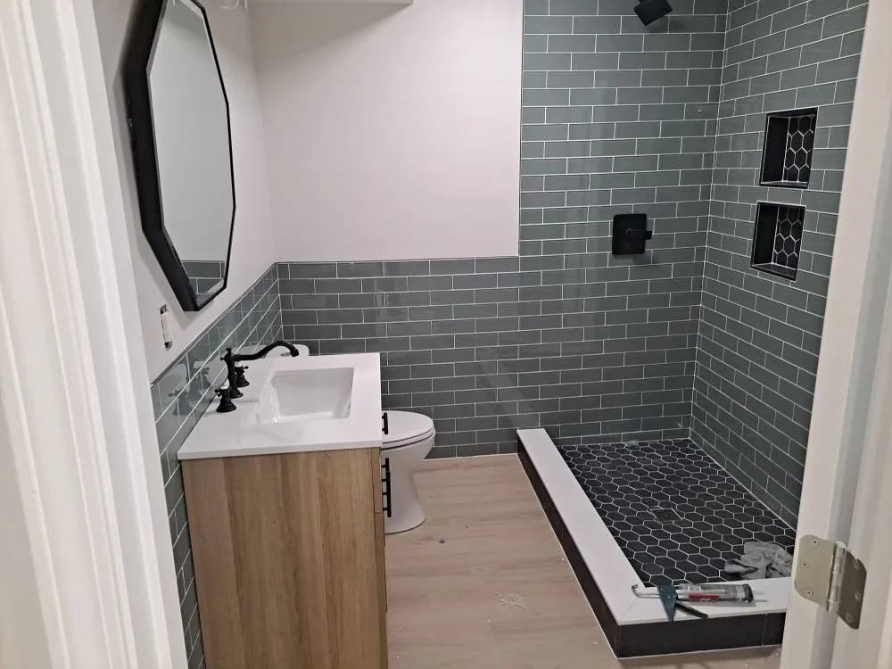 Professional emergency plumbing experts serving Overland, MO - SBL Constructions