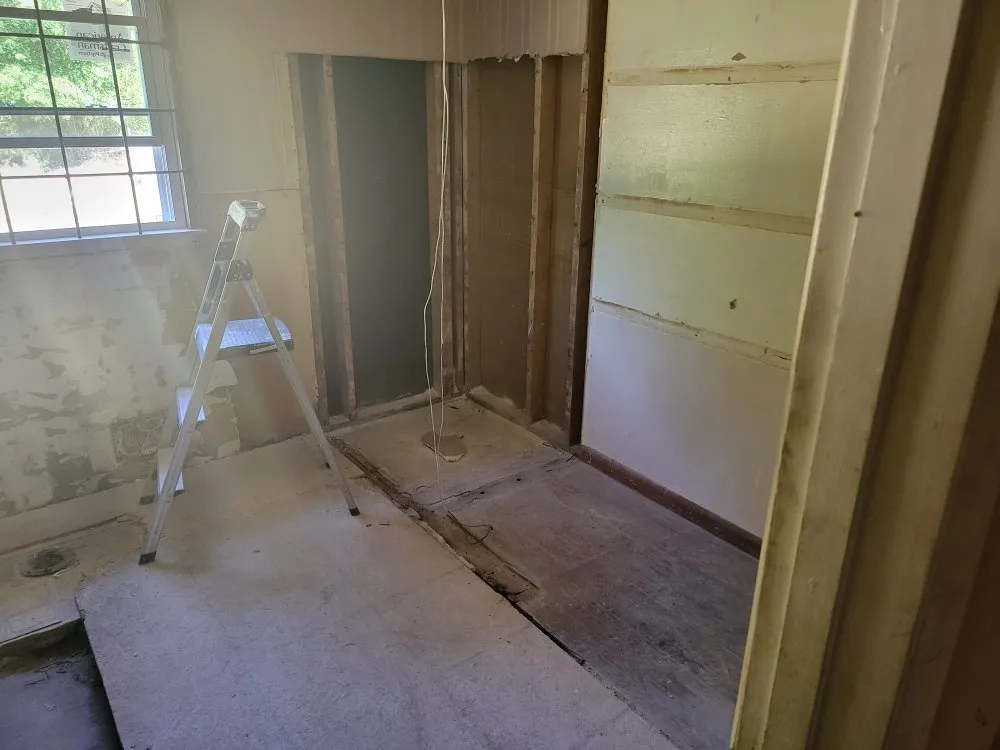 Slide of S&C Plumbing