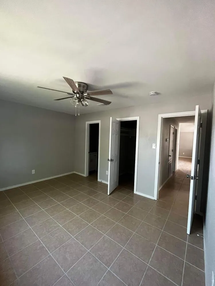 Slide of Scheepers Enterprises