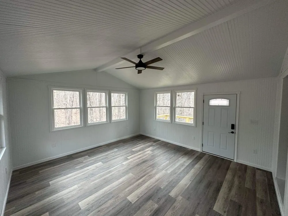 Slide of SDG Contracting