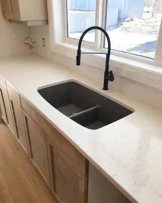 Seagate Plumbing Company Logo