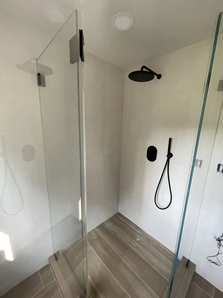 Slide of Second Life Plumbing