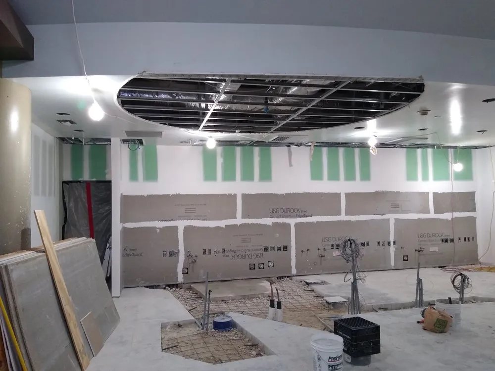 Slide of Selenis Construction