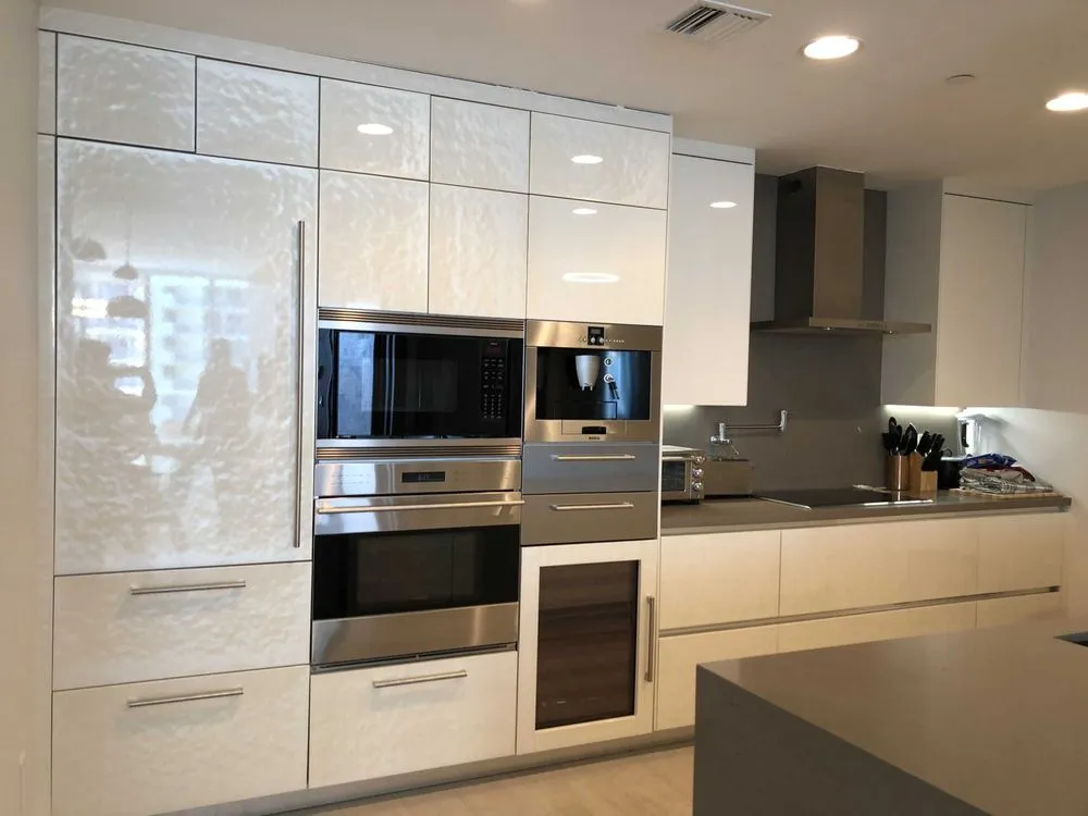 Slide of Selenis Construction