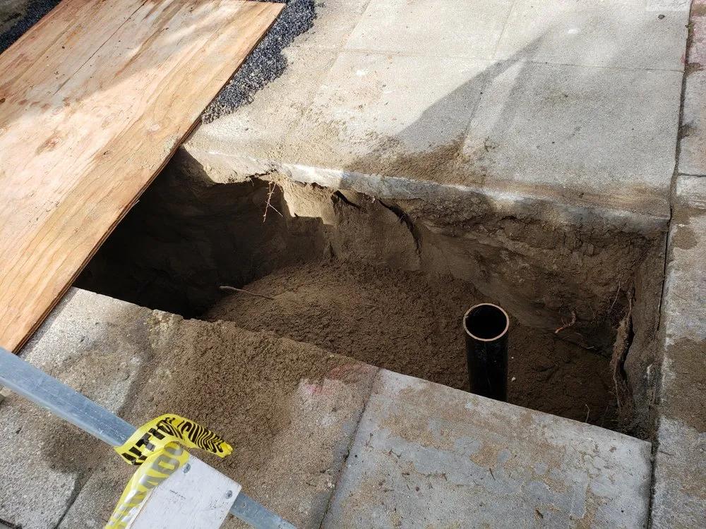 Slide of Selvin Plumbing And Rooter