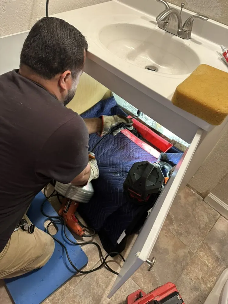 Slide of Ser Plumbing