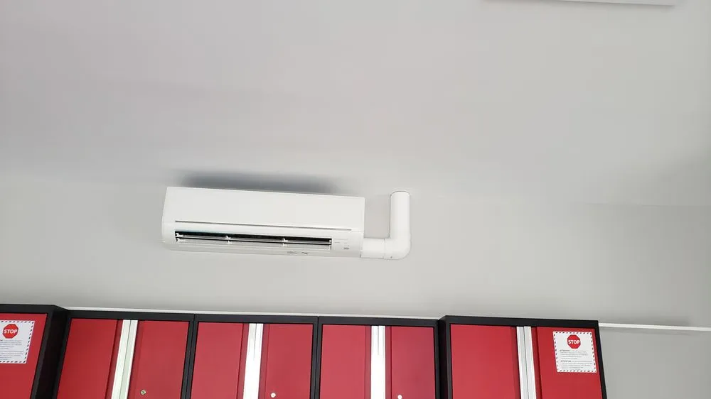 Affordable leak detection in Lake Worth, FL by SERAC Construction