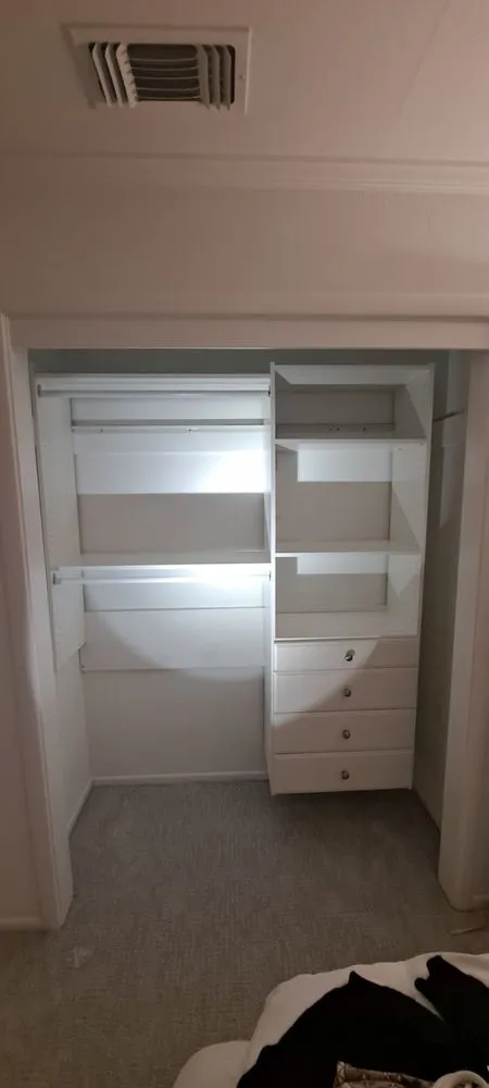 Slide of Serg Handyman