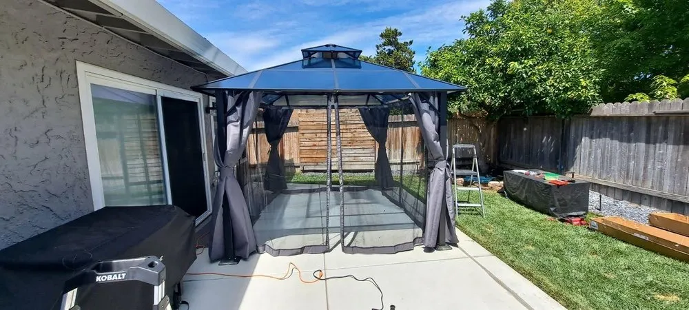 Slide of Serg Handyman