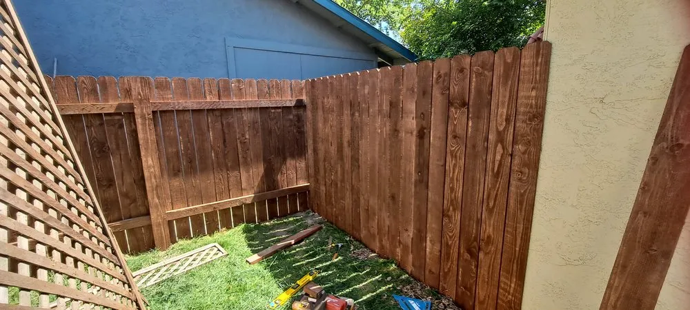 Slide of Serg Handyman