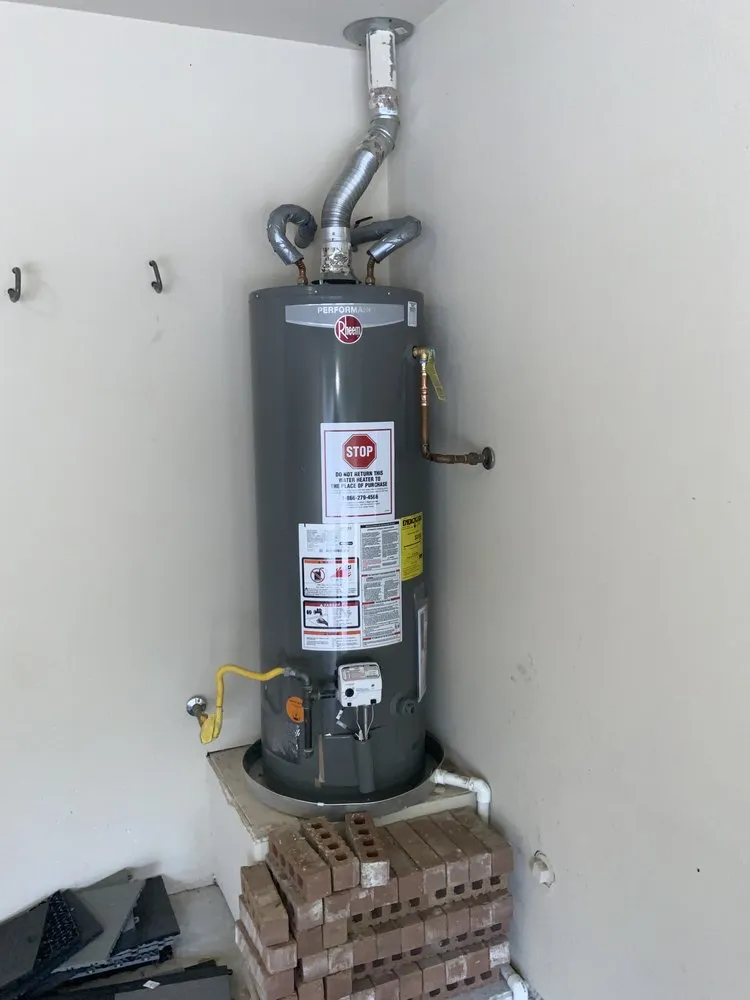 Slide of Sergio Aranda Plumbing