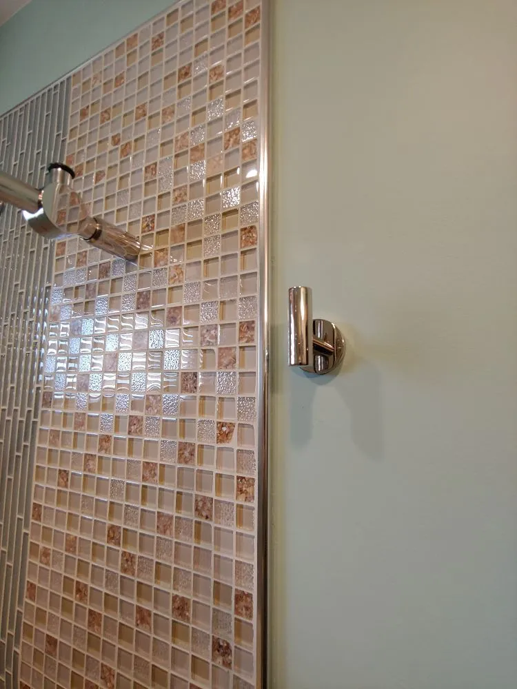 Slide of Serras Home Repair