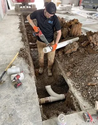 Serv-Flow Plumbing Logo