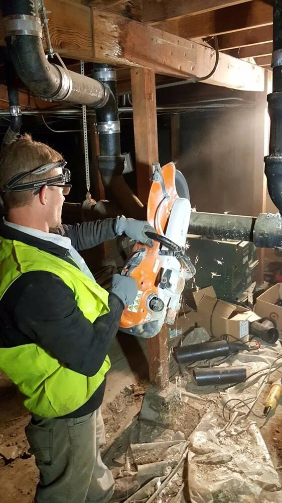 Slide of Service Now Plumbing & Rooter