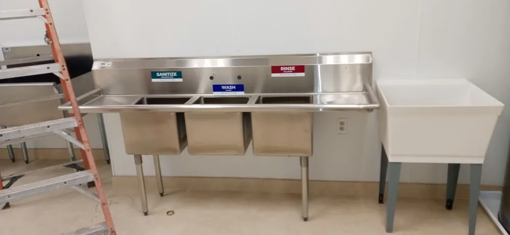 Slide of Service Worxs