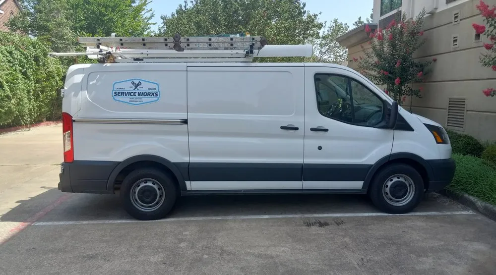 Slide of Service Worxs