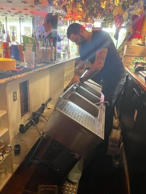 Services By Rocky Logo