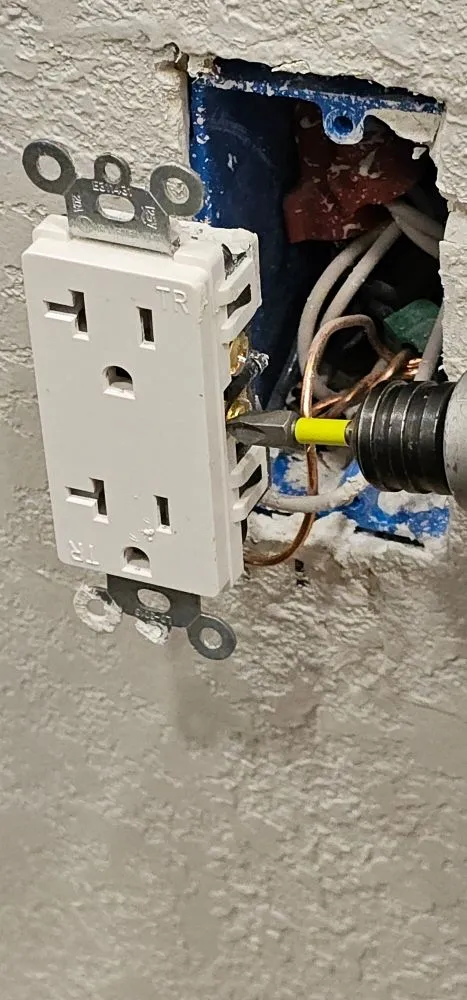 Slide of ServiceSmith Home Repair