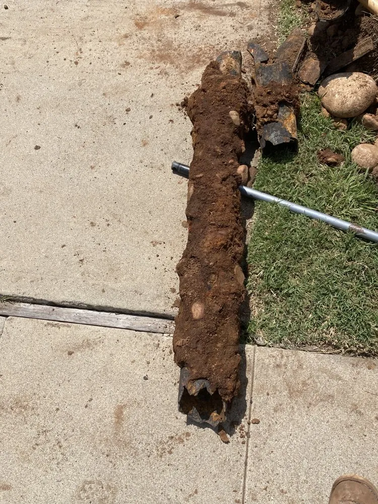 Slide of Sewer Contractor 911