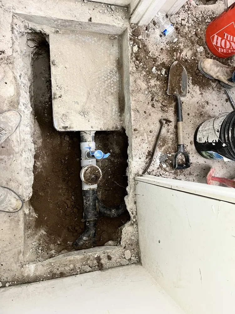 Slide of Sewer Contractor 911