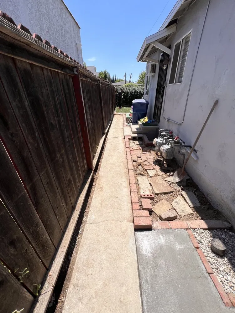 Affordable drain cleaning for homes in Los Angeles, CA by Sewer Man Rooter & Plumbing