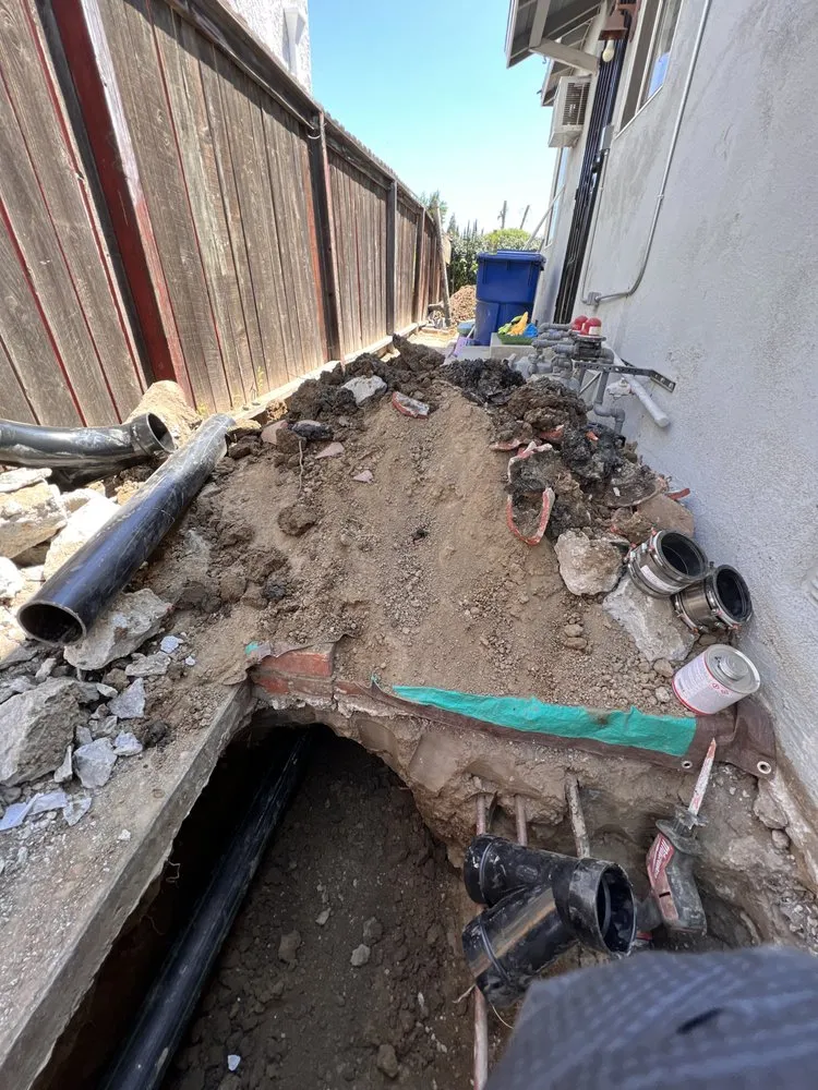 Affordable leak detection for homes in Los Angeles, CA by Sewer Man Rooter & Plumbing