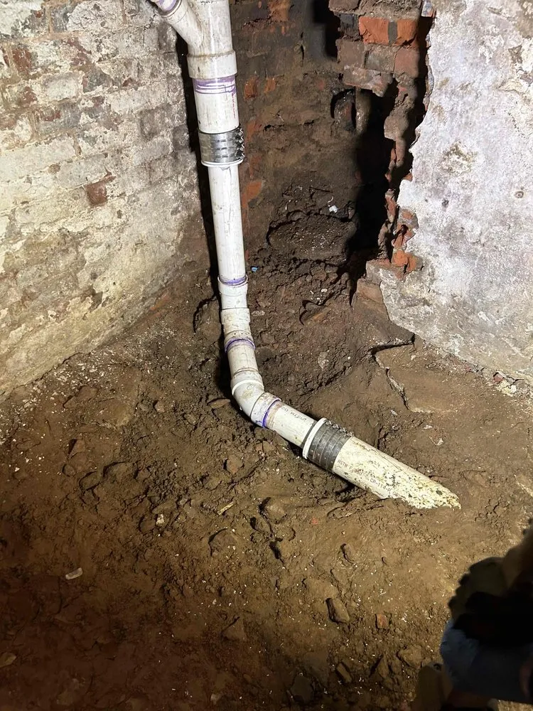 Slide of Sewer Surgeons