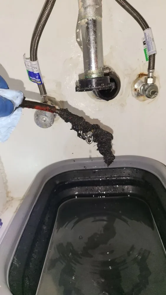 Professional drain cleaning experts serving Bakersfield, CA - Sewers & Pipes Plumbing