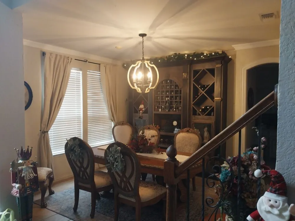 Slide of Shaun's Handyman Services