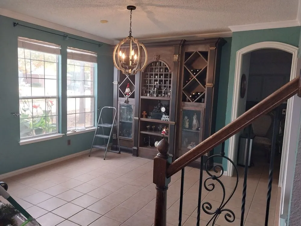 Slide of Shaun's Handyman Services