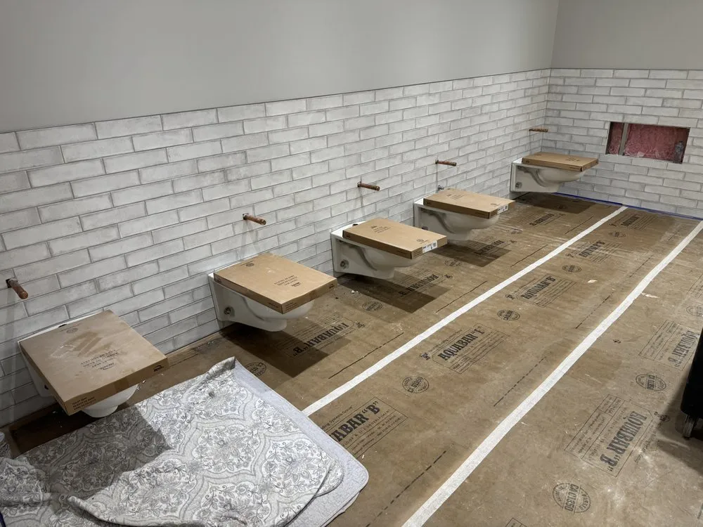 Slide of Shawn Lopez Handyman Plumber