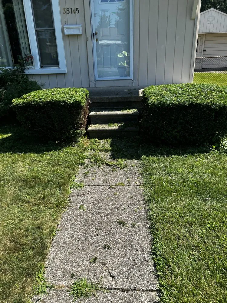 Reliable plumbing repair for homes in Detroit, MI by Shawn's Botany and Lanscaping